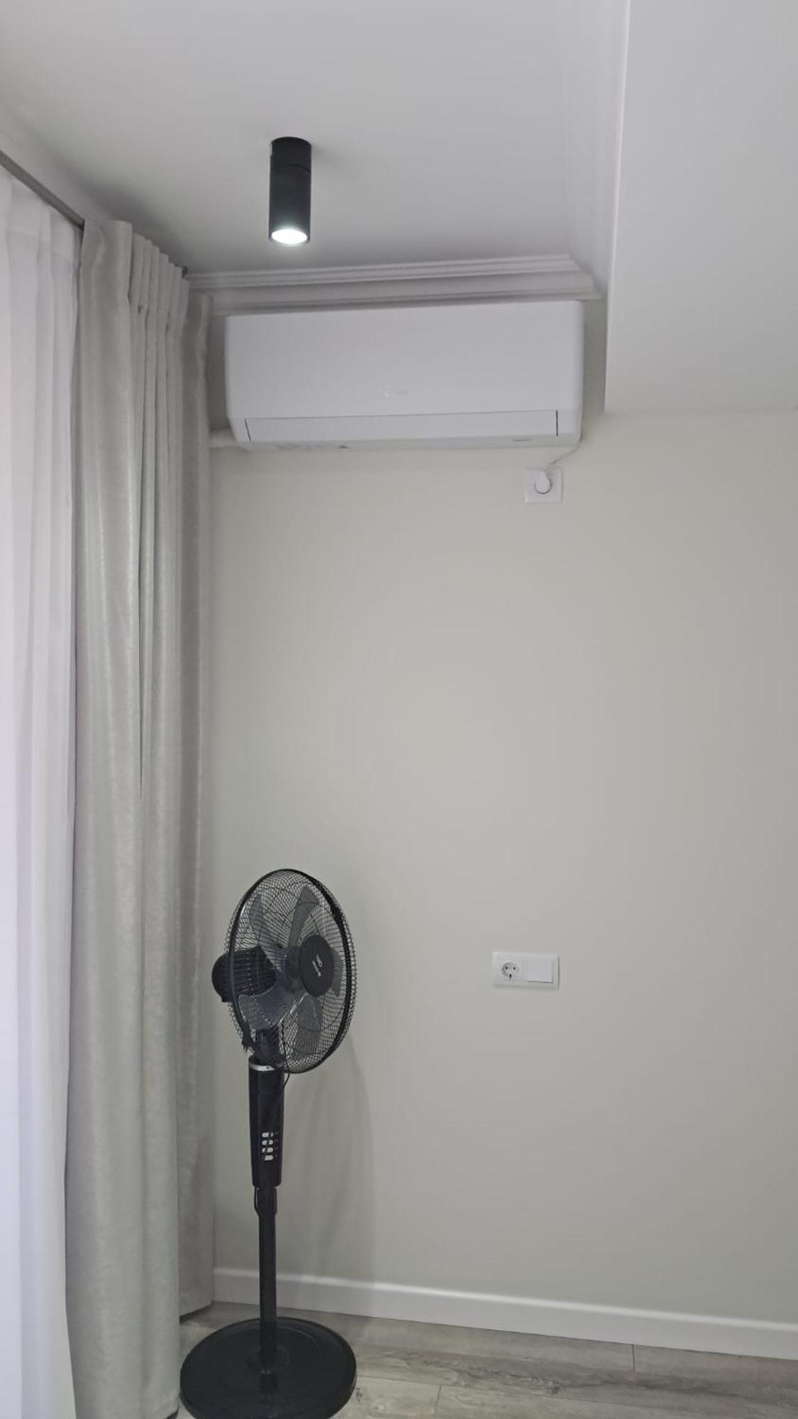 Аэропорт Апартаменты 24&24 Chisinau Exterior photo